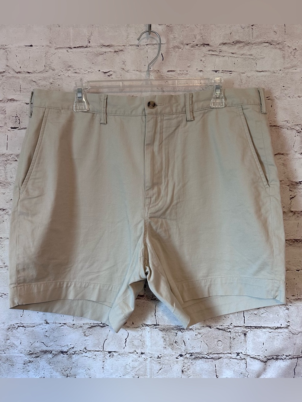 Polo by Ralph Lauren Men's Light Stone Flat Front Chino Shorts